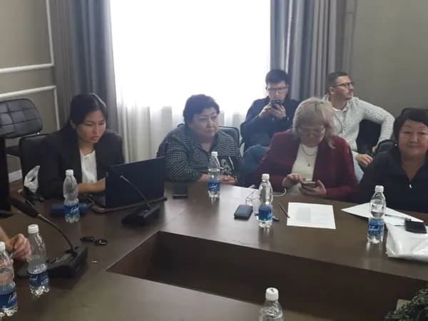 Мало спасти больного.  Надо его поставить на ноги