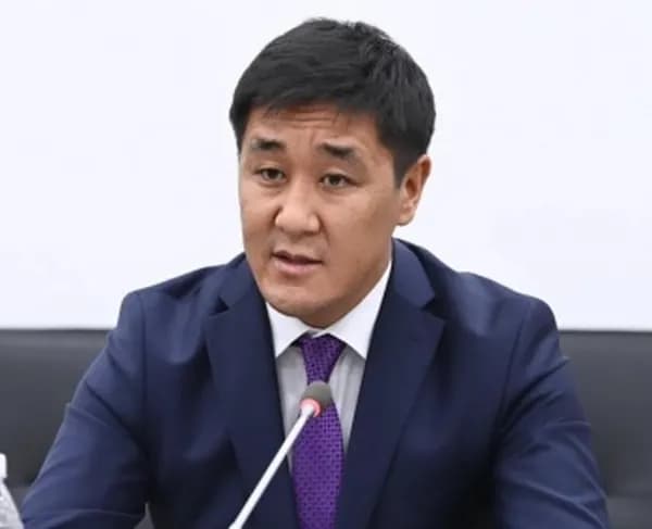 Комментарий Главы службы информационной политики Администрации Президента КР Дайырбека Орунбекова