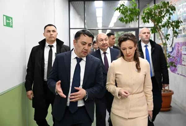 Кыргызские парламентарии на себе испытали российское тестирование детей