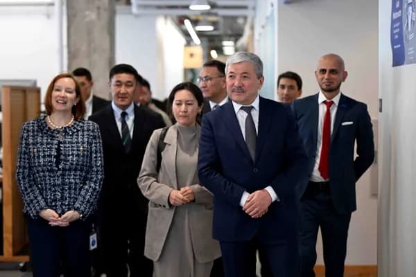 Адылбек Касымалиев открывает Америку