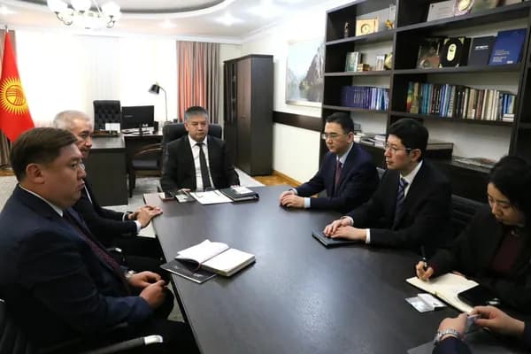 В Нарыне построят солнечную электростанцию мощностью 150 МВт