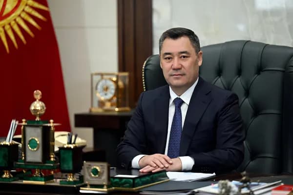 Садыр Жапаров поздравил кыргызстанцев с праздником Курман айт